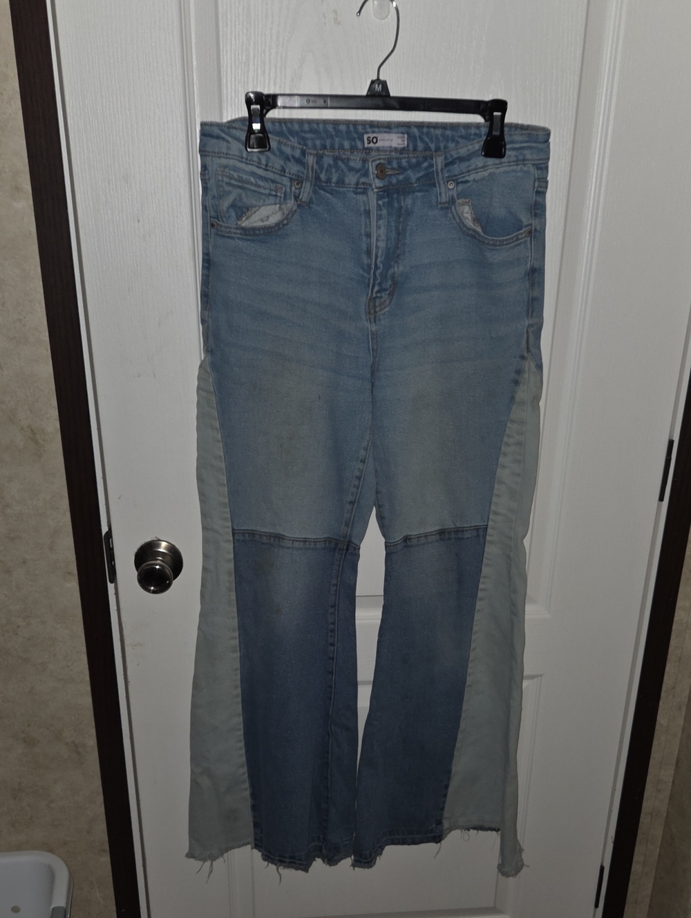 SO Two-Tone Light Blue Flare Jeans